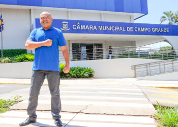 Vereador Ronilço Guerreiro fala de projetos na área da educação e realização de estar no mandato