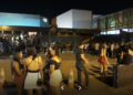 Rapaz é socorrido, após ser espancado em frente à Lord Pub em Campo Grande