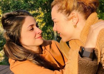 Fernanda Souza mostra 1ª foto com namorada, Eduarda, e ganha torcida de Thiaguinho: ‘Amo vocês’