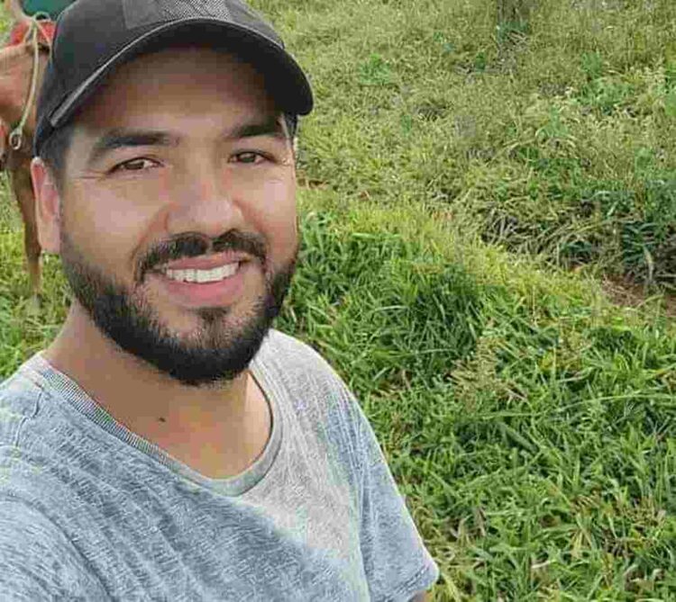 Atiradores matam comerciante em borracharia da fronteira com 27 tiros de pistola