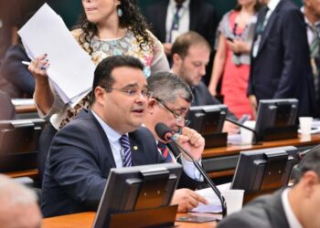 Pelo quinto ano seguido, Fábio Trad é reconduzido à comissão mais importante da Câmara