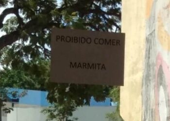 “Proibido comer marmita”: placas revoltam alunos na UFMS, após refeição subir para R$ 15
