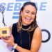 Oficial: Dani Delinski é eleita melhor costureira criativa do Brasil