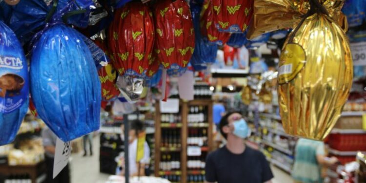 Produtos tradicionais da Páscoa registram alta de 83% em 12 meses, tornando comemoração mais “salgada”