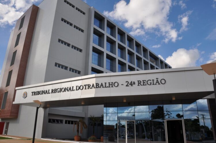 TRT 24ª Região abre processo seletivo de estágio para estudantes do ensino superior