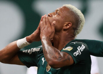 Por chamar o São Paulo de Bambi, Danilo, do Palmeiras, pode ser suspenso por 10 jogos