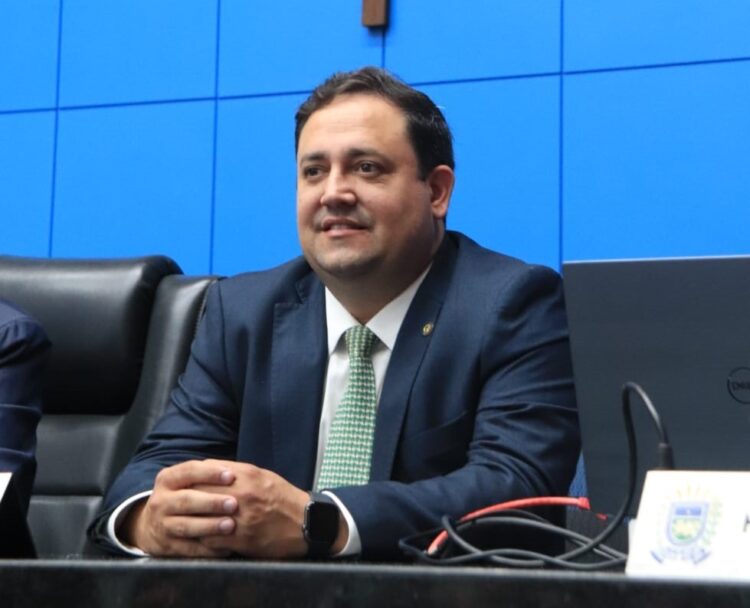 Deputado Marcio Fernandes é o segundo deputado com maior intenção de votos