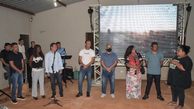 Na entrega da 1ª etapa das obras, prefeito anuncia mais de 5,2km de asfalto e EMEI no Ramez Tebet