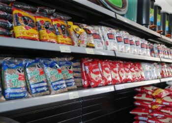Consumo nos lares brasileiros cresce 2,59% no trimestre