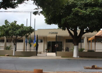 Pai que estuprou filha e esposa e incentivou filho a usar drogas é condenado há 23 anos de prisão