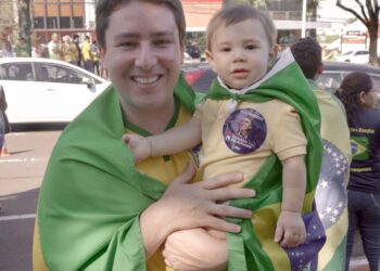 “Não tem hora para lutar por nossas bandeiras”, diz deputado sobre domingo de apoio à Bolsonaro