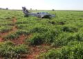 Polícia encontra piloto de aeronave com drogas e fuzis escondido em fazenda