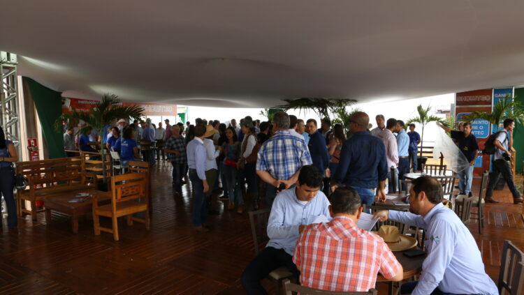 Com entrada gratuita, Showtec amplia acesso à informação sobre tecnologias para o desenvolvimento do agronegócio