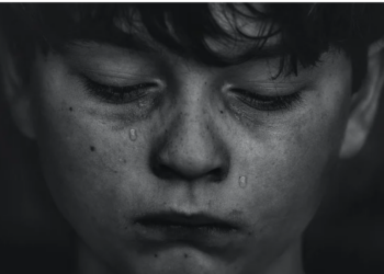 A cada uma hora, duas crianças são vítimas de violência sexual no Brasil