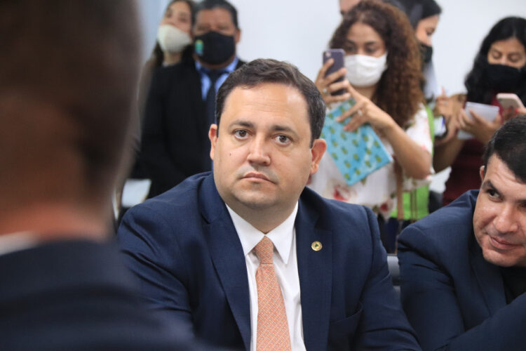Deputado Marcio Fernandes pede recuperação de cabeceira de ponte sobre córrego Cascavel