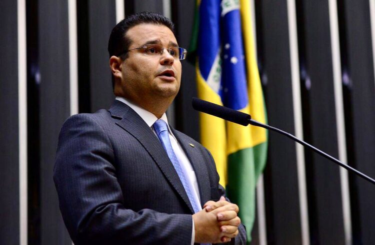 “É talvez o maior movimento de inclusão social do mundo”, diz Fábio Trad nos 34 anos do SUS