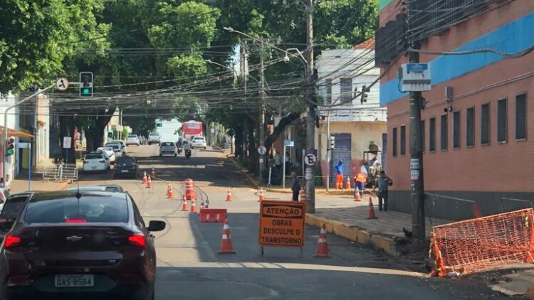 Fim de semana terá obras em cruzamentos e interdições na área central. Fique atento ao trânsito: