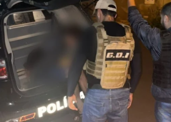 Preso o homem que matou a mulher com tiro de espingarda no rosto em Terenos na frente do filho pequeno