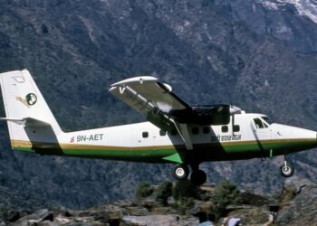 Avião com 22 pessoas desaparece de radar no Nepal