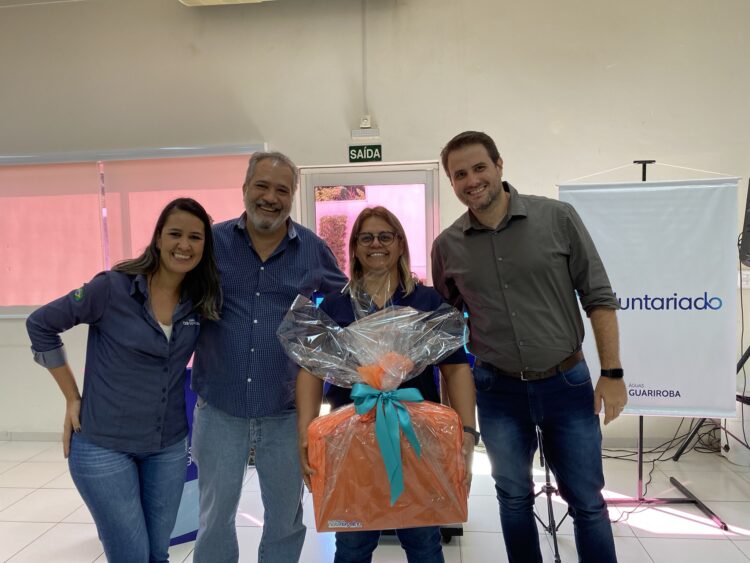 Com mais de 6 toneladas arrecadadas, Águas Guariroba entrega agasalhos em bairros da Capital