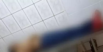 Homem morre com facada no coração na fronteira e polícia procura o assassino