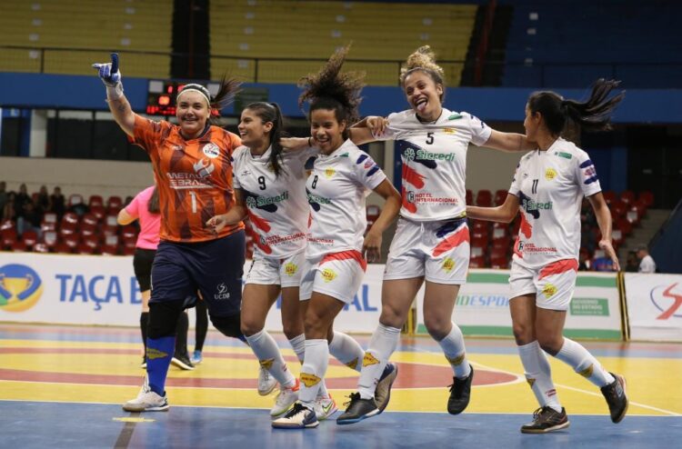 Serc/UCDB aplica maior goleada da Taça Brasil de Futsal feminino e garante vaga na semifinal; Operário/DEC está eliminado