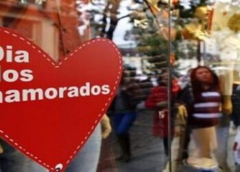Presente do Dia dos Namorados pode ter variação de até 170%, segundo Procon/MS