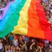 Após 2 anos de recesso, Parada LGBTQIA+ pretende levar mais de 30 mil às ruas da Capital neste sábado