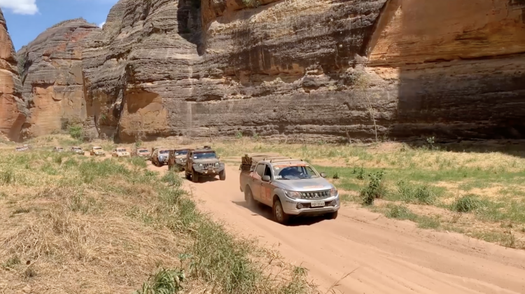 Vídeo: Com a chegada do Rally dos Sertões, time Pantaneiros se prepara em MS para a expedição