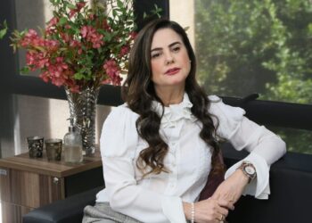 Mara Caseiro solicita retomada da antiga carga horária de servidores militares estaduais