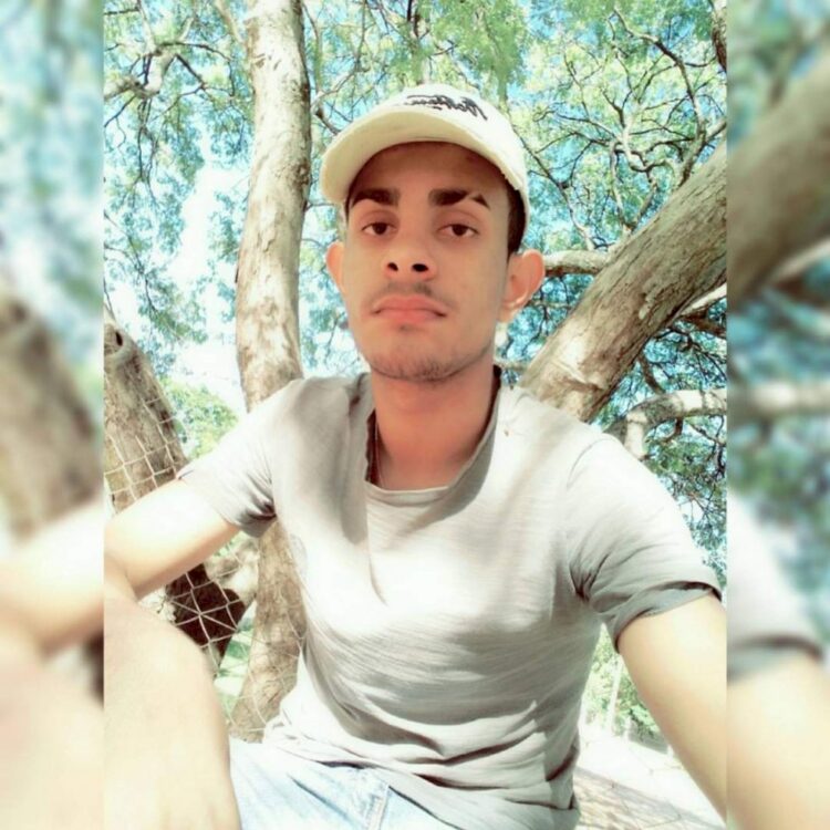 Motociclista perde o controle, bate em meio fio, é socorrido, mas morre ao chegar em hospital