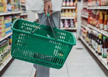Levantamento aponta que 38% do valor da cesta básica na Capital é soma de impostos