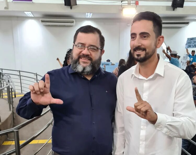 Candidato Adonis defende escalonamento dos impostos e redução do ICMS do diesel