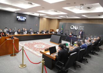 Plenário do CNJ tem despedida da corregedora e lançamento de sistema