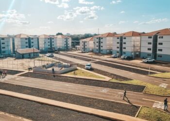 Recém-entregue, condomínio popular no Canguru é fiscalizado, após vendas pela internet