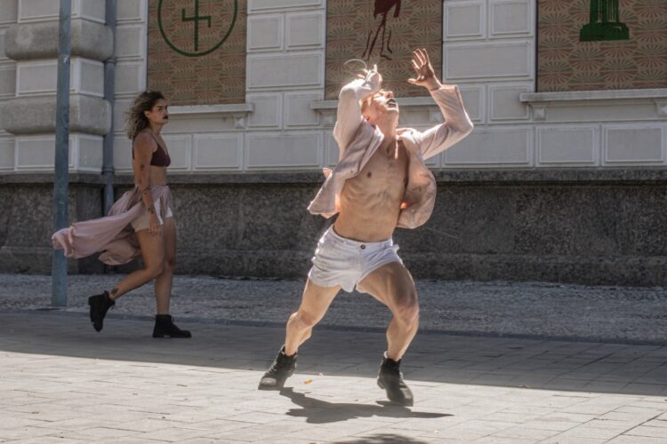 Cia de Dança do Pantanal faz campanha para arrecadar recursos e se apresentar em Paris