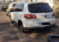 Após protagonizar briga em boate, motorista sai arrancando semáforo pela Afonso Pena
