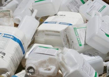 Governo dispensa nota fiscal para transporte de embalagem de agrotóxicos usadas