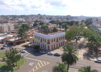Dia de celebrar a Capital Morena que chega aos 123 anos com qualidade de vida e economia pujante