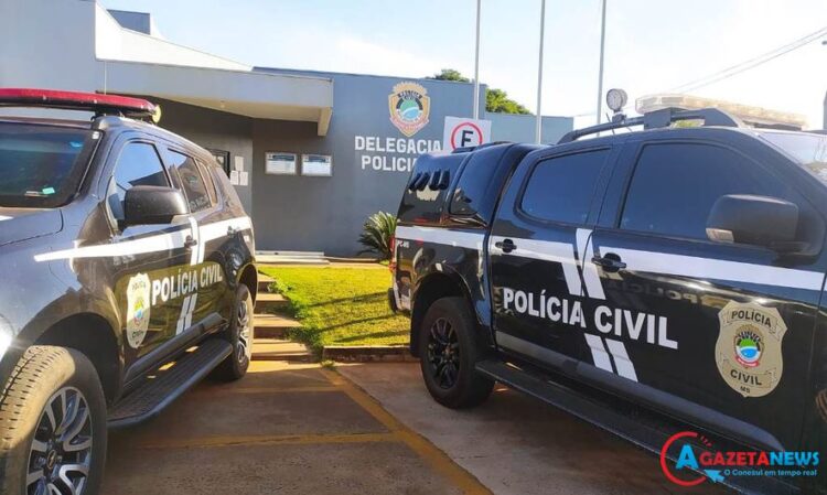 Marido mata a mulher enforcada em cima da cama e diz a vizinhos que foi suicídio