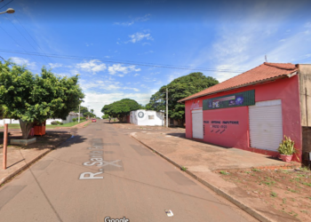 PM e Conselho encontram três crianças abandonadas em meio a fezes e comida estragada na Capital