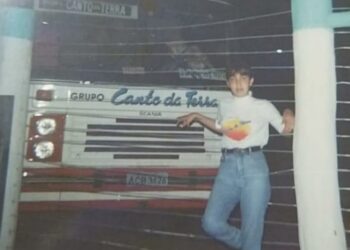 Histórias de amor e diversão marcam a vida de quem foi aos famosos bailes da Capital