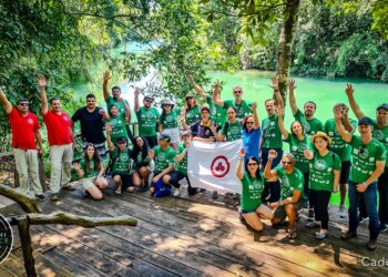 “Pazeando em Bonito”: Grupo celebra a paz, integra natureza, homem e máquina