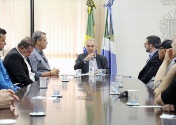 Governo do Estado assina convênios de R$ 10 milhões com a Maternidade Cândido Mariano