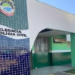 Homem sai pela rua com faca cravada nas costas, após briga com colega de trabalho