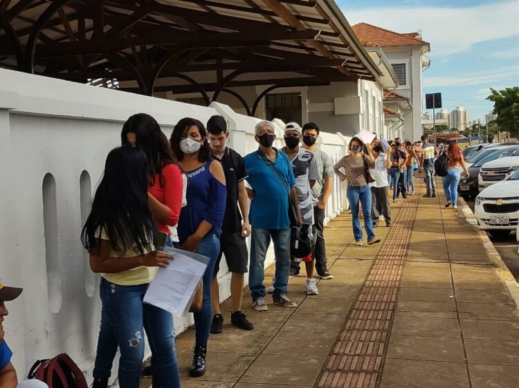 Agência oferece 80 vagas de estágio na ação Estação Mais Emprego no Armazém Cultural