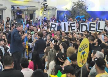 Na reta final, Riedel e Tereza Cristina reúnem milhares em grande encontro na Capital