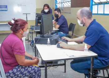 Parceria com rede de supermercados leva 1,4 mil vagas de empregos pra região do Noroeste na Capital