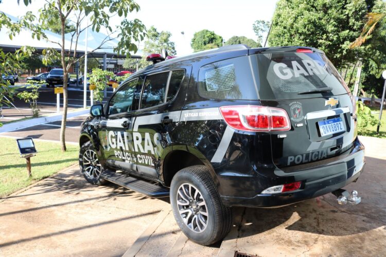 Garras deflagra operação contra extorsão e sequestros, prende 1 e cumpre 5 mandados de busca e apreensão