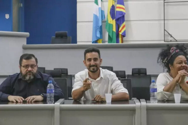 Candidato Adonis da Rede Psol visita Assentamento Eldorado em Sidrolândia no feriado